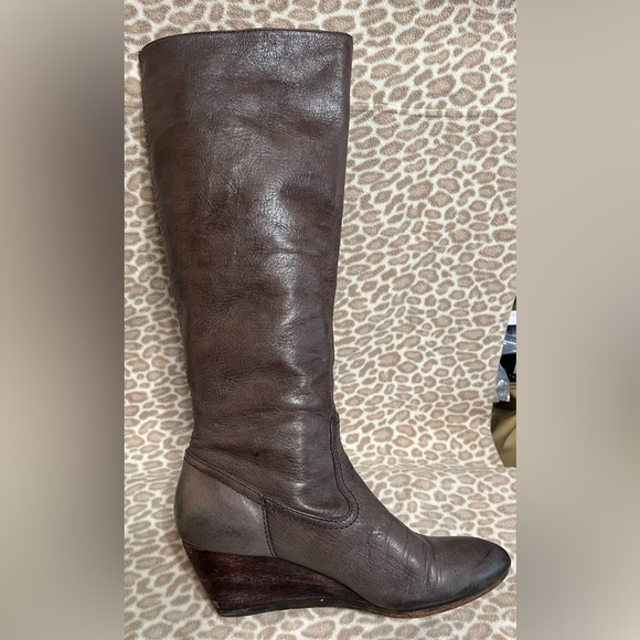 Frye Missy Tall Wedge Boot Size 8.5M - Picture 11 of 14